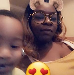 Meet your Posher, Renada